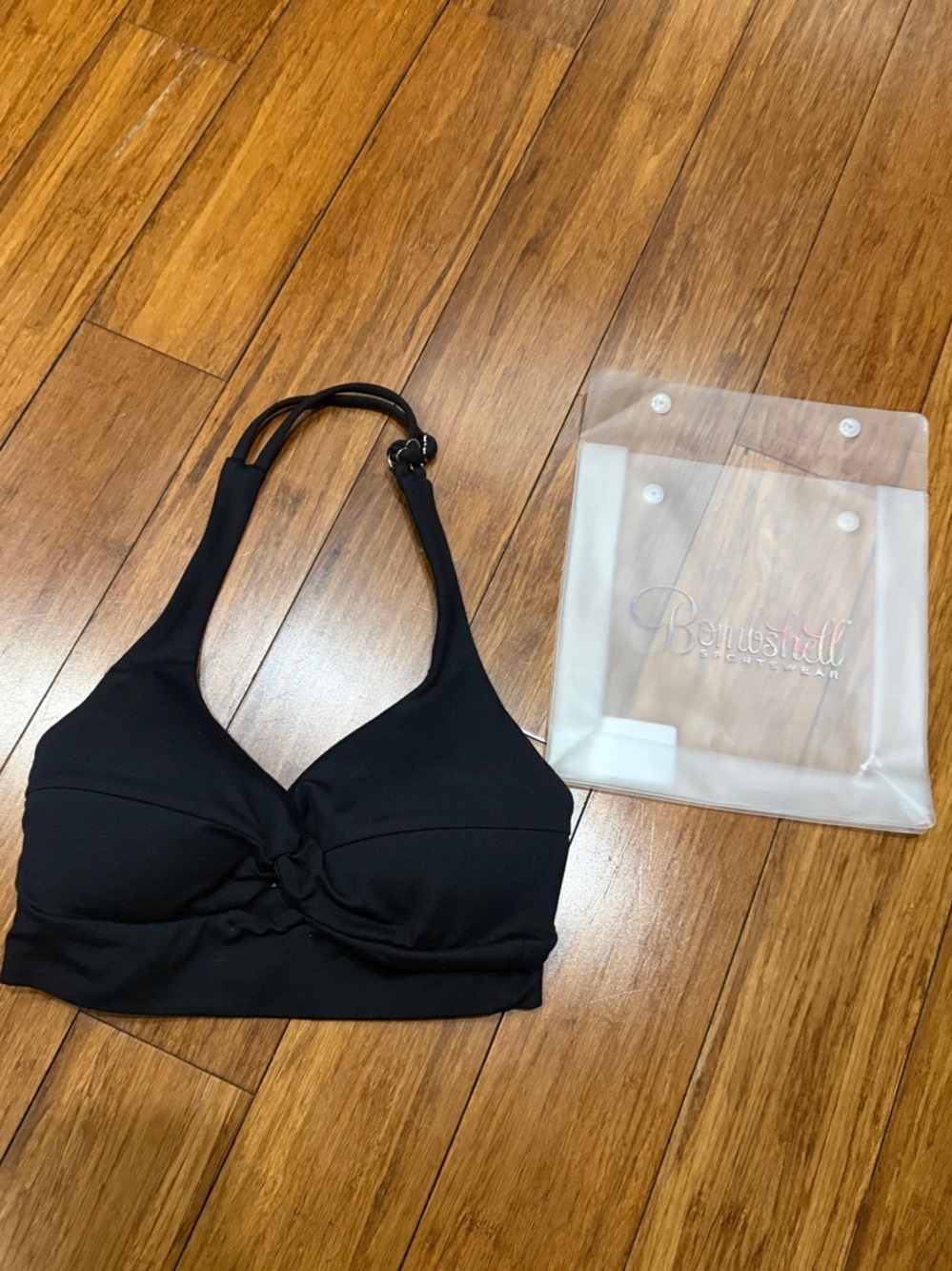 Bombshell Sportswear Black Backless Knot Sports Bra M
